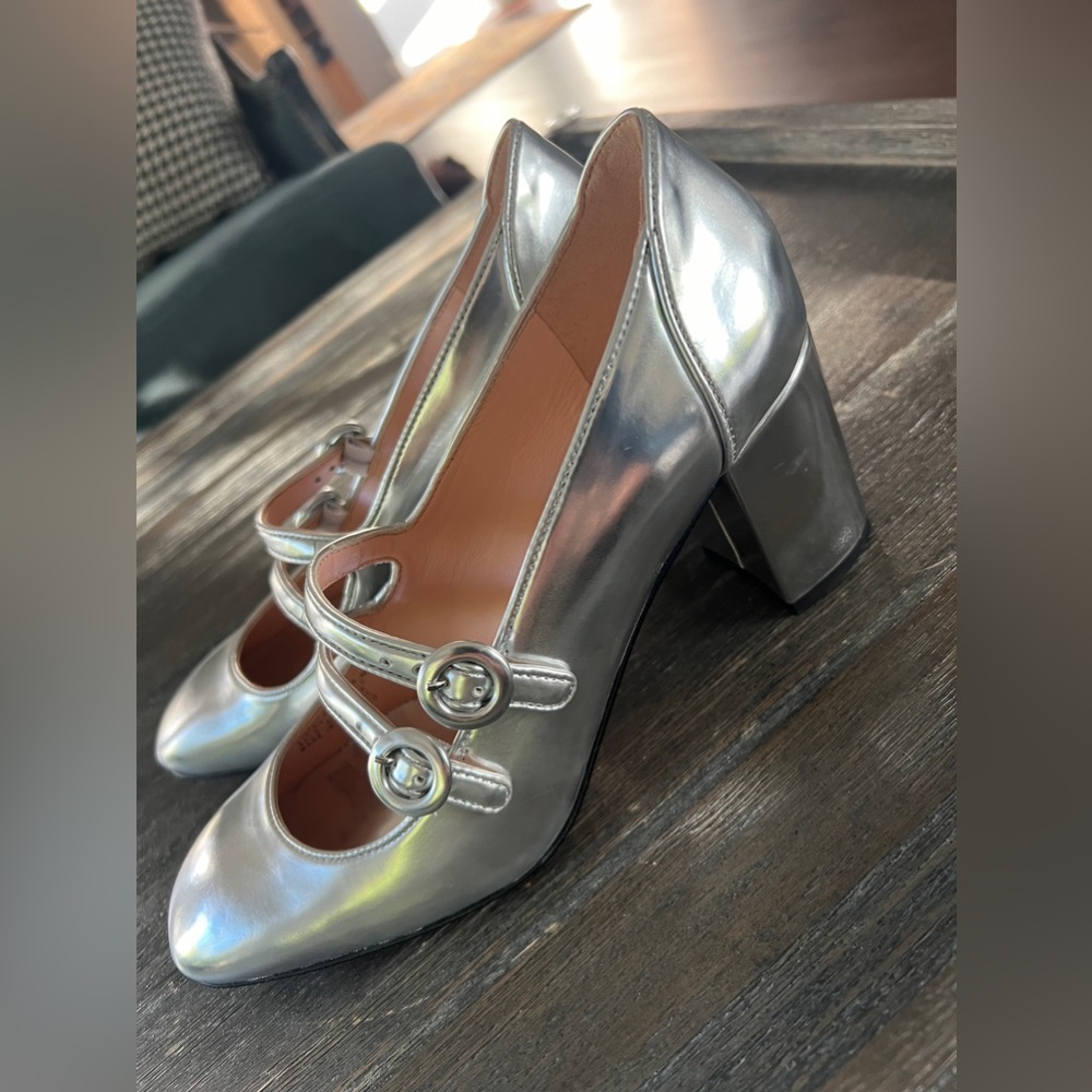 JCREW MAISE DOUBLE STRAP HEAL IN METALLIC sz 9